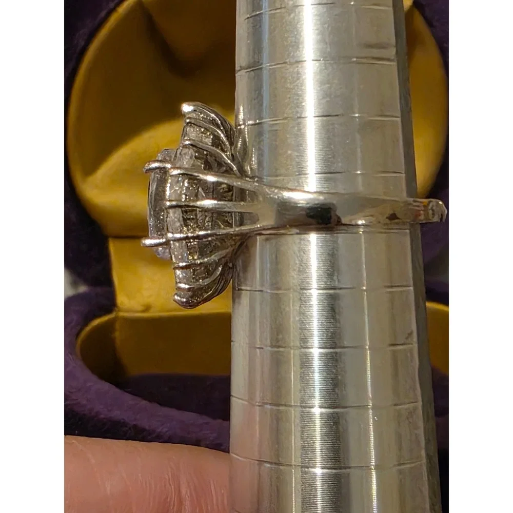 Vintage Art Deco Oval Cubic Zirconia Ballerina‎ Halo Cocktail Ring Size 7